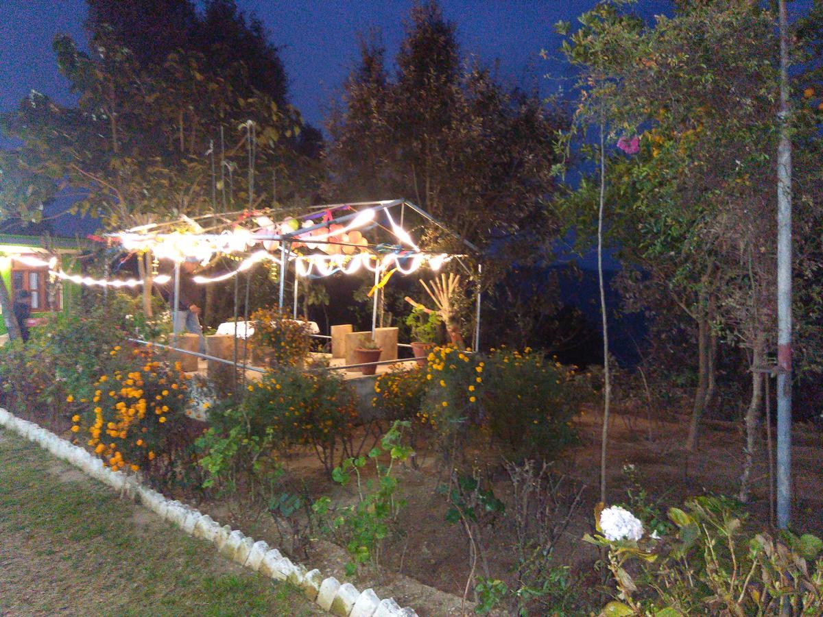 Maa Ananda Mayee Guest House Бинсар Экстерьер фото