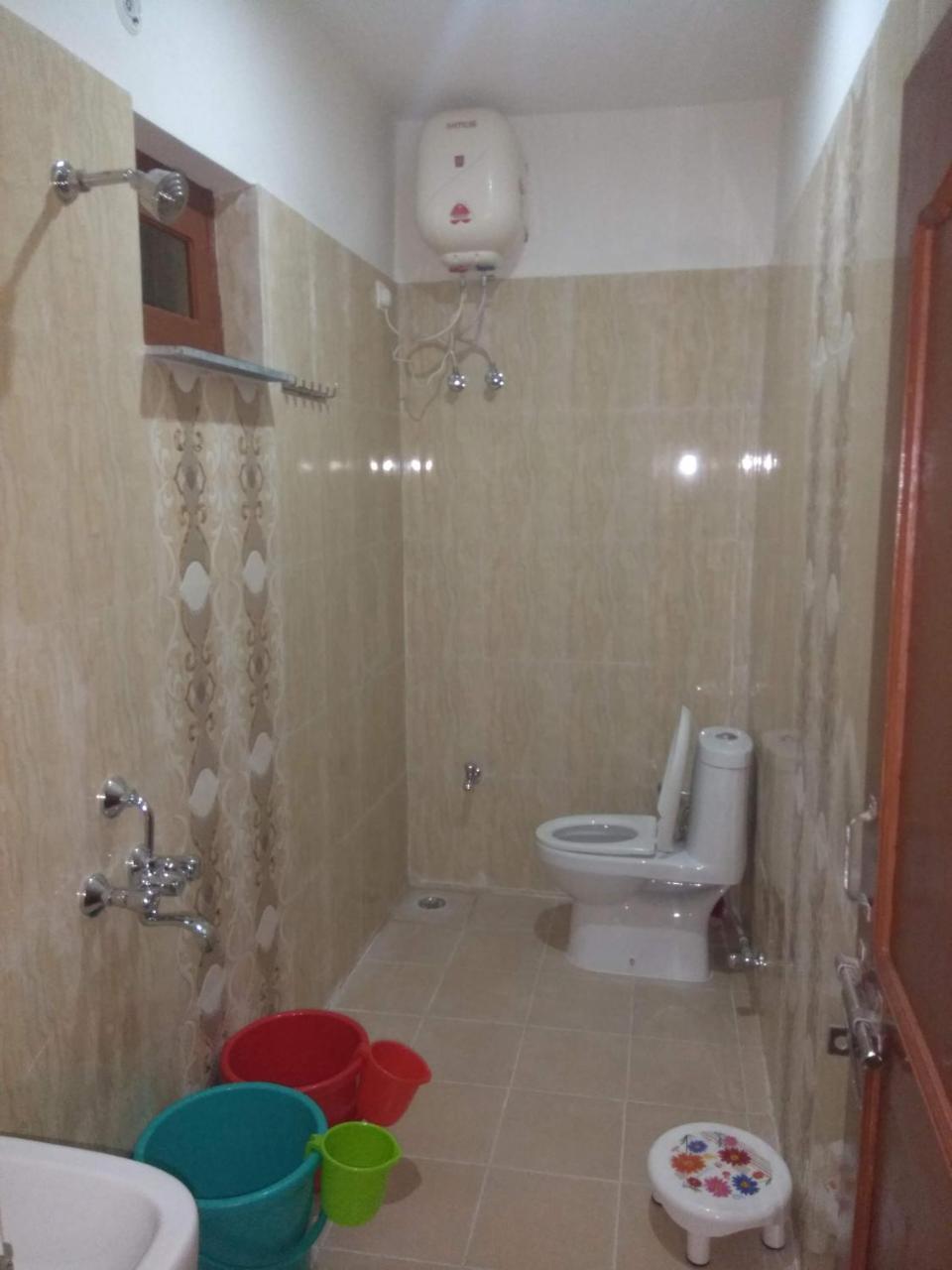 Maa Ananda Mayee Guest House Бинсар Экстерьер фото