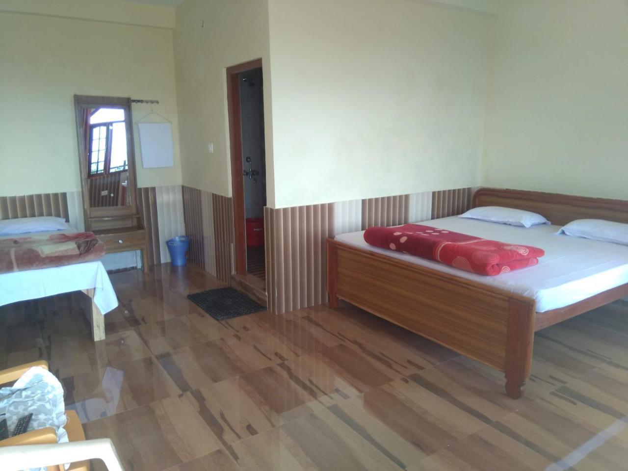 Maa Ananda Mayee Guest House Бинсар Экстерьер фото